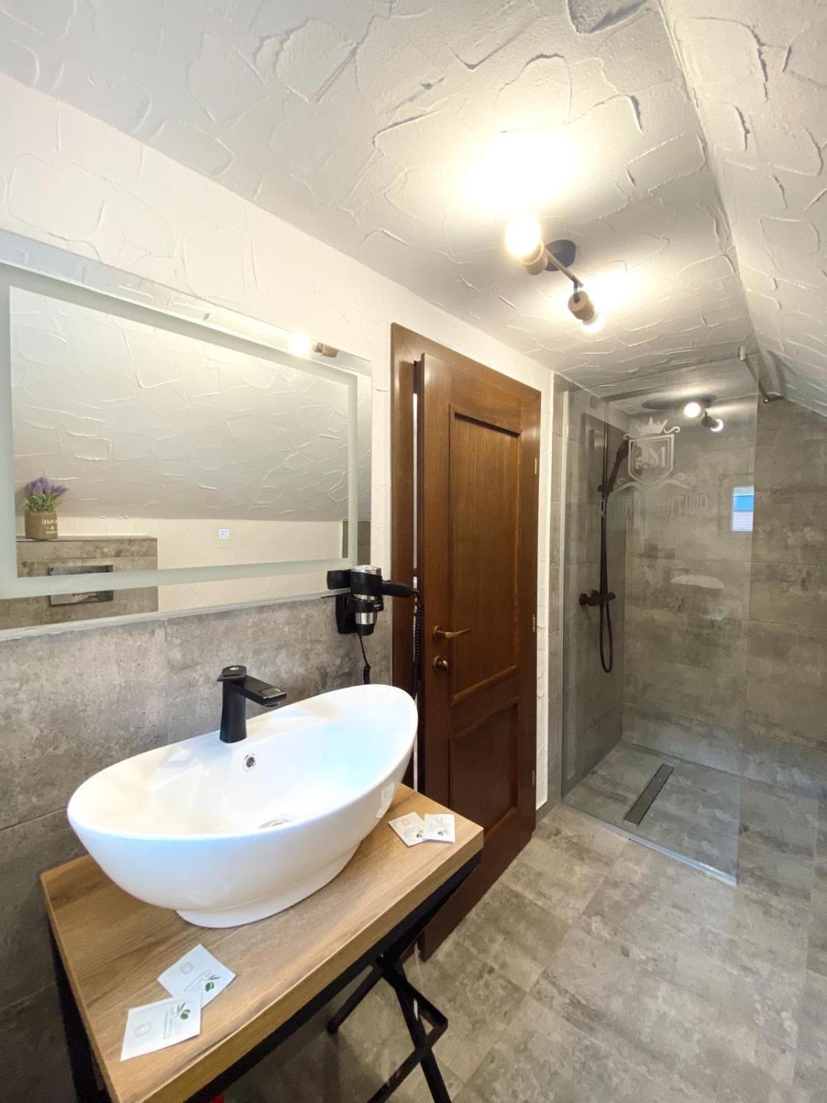 Regina Muntilor Spa&Confort Moeciu De Sus Luaran gambar